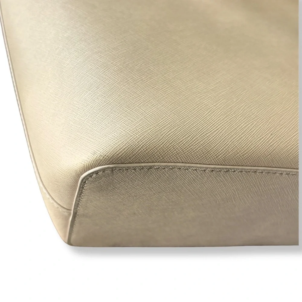 ♠️ Kate Spade New York Saffiano Leather Tote – Beige w/ Red Interior